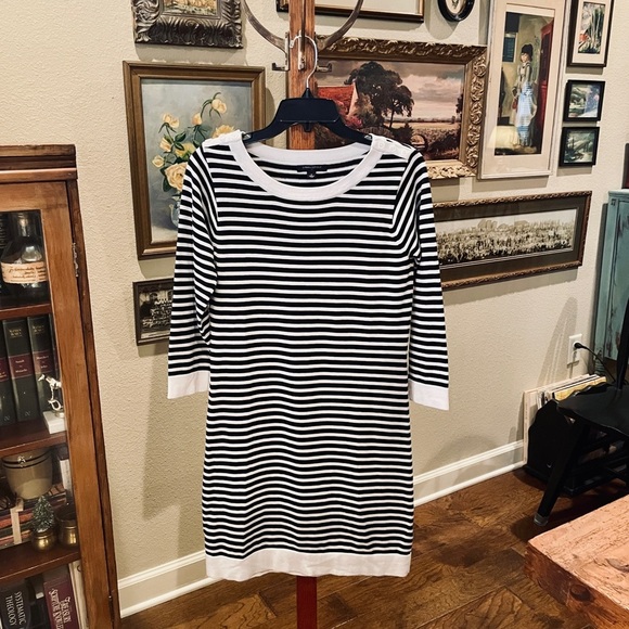 Banana Republic Factory 3/4 sleeve stretch knit sweater dress SZ M black white - Picture 2 of 9